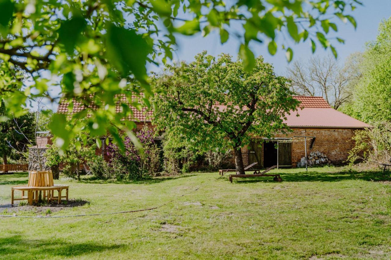 Landhaus Goldene Gans Gross Pankow  Eksteriør billede